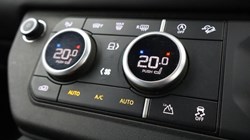 2023 (23) LAND ROVER COMMERCIAL DEFENDER 3.0 D300 Hard Top X-Dynamic HSE Auto 4850135