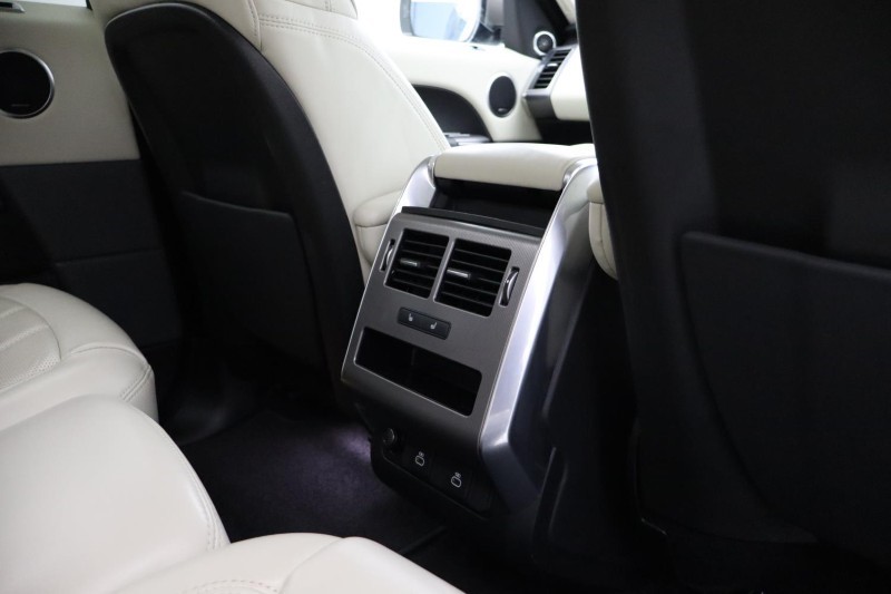 2021 (71) LAND ROVER RANGE ROVER SPORT 3.0 D250 HSE 5dr Auto 4794821