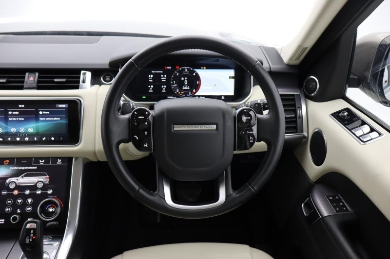 2021 (71) LAND ROVER RANGE ROVER SPORT 3.0 D250 HSE 5dr Auto 4794857