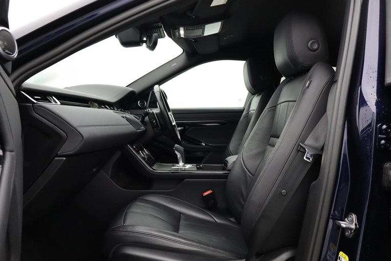 2022 (22) LAND ROVER RANGE ROVER EVOQUE 1.5 P300e R-Dynamic SE 5dr Auto 4814399