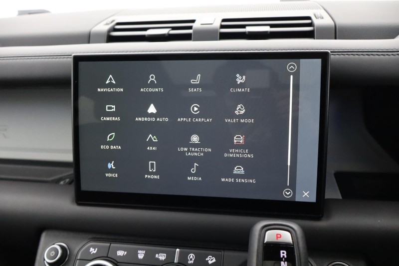 2024 (24) LAND ROVER DEFENDER 3.0 D300 X-Dynamic HSE 110 5dr Auto [7 Seat] 4780775