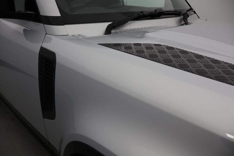 2024 (24) LAND ROVER DEFENDER 3.0 D300 X-Dynamic HSE 110 5dr Auto [7 Seat] 4780742