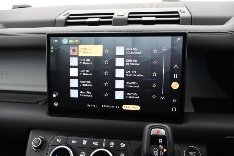 2024 (24) LAND ROVER DEFENDER 3.0 D300 X-Dynamic HSE 110 5dr Auto [7 Seat] 4780774