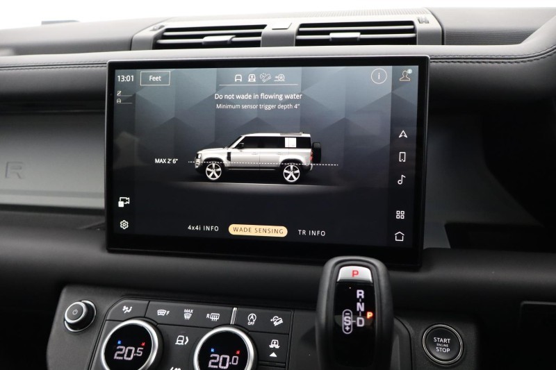 2024 (24) LAND ROVER DEFENDER 3.0 D300 X-Dynamic HSE 110 5dr Auto [7 Seat] 4780778