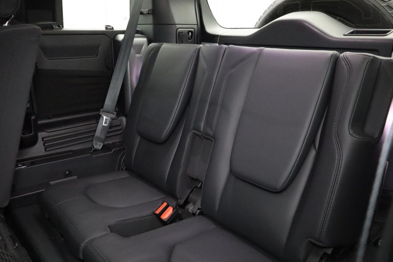 2024 (24) LAND ROVER DEFENDER 3.0 D300 X-Dynamic HSE 110 5dr Auto [7 Seat] 4780729