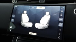 2025 (25) LAND ROVER RANGE ROVER EVOQUE 2.0 D200 Dynamic SE 5dr Auto 4776397