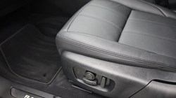 2025 (25) LAND ROVER RANGE ROVER EVOQUE 2.0 D200 Dynamic SE 5dr Auto 4826753