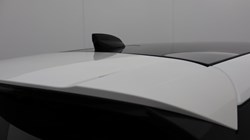 2025 (25) LAND ROVER RANGE ROVER EVOQUE 2.0 D200 Dynamic SE 5dr Auto 4776342