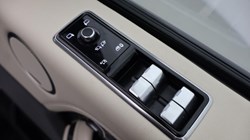 2021 (21) LAND ROVER RANGE ROVER 3.0 D300 Westminster Black 4dr Auto 4817108