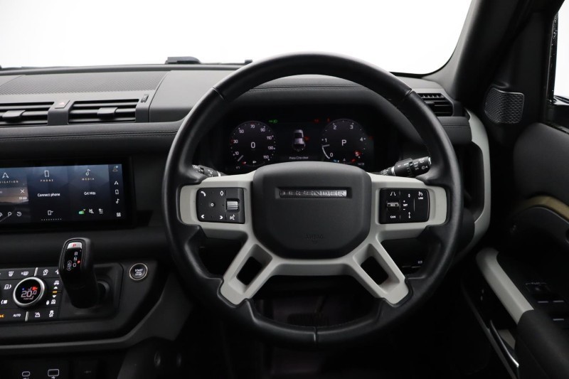 2022 (72) LAND ROVER DEFENDER 3.0 D250 X-Dynamic S 110 5dr Auto 4823682