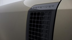 2022 (72) LAND ROVER DEFENDER 3.0 D250 X-Dynamic S 110 5dr Auto 4823634