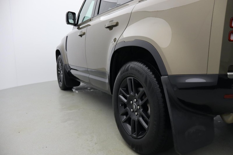 2022 (72) LAND ROVER DEFENDER 3.0 D250 X-Dynamic S 110 5dr Auto 4823619