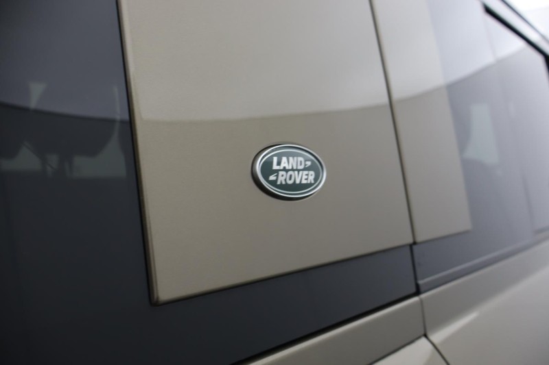 2022 (72) LAND ROVER DEFENDER 3.0 D250 X-Dynamic S 110 5dr Auto 4823620