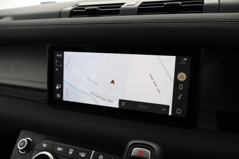 2022 (72) LAND ROVER DEFENDER 3.0 D250 X-Dynamic S 110 5dr Auto 4823657