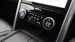 2023 (73) LAND ROVER COMMERCIAL DISCOVERY 3.0 D300 Dynamic HSE Commercial Auto 4902132