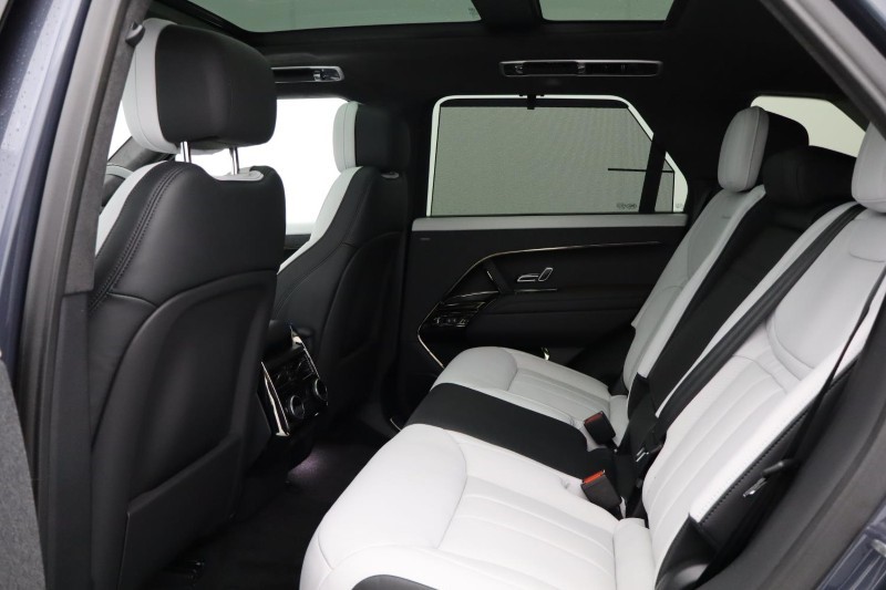 2025 (75) LAND ROVER RANGE ROVER SPORT 4.4 P530 V8 Autobiography 5dr Auto 4861330