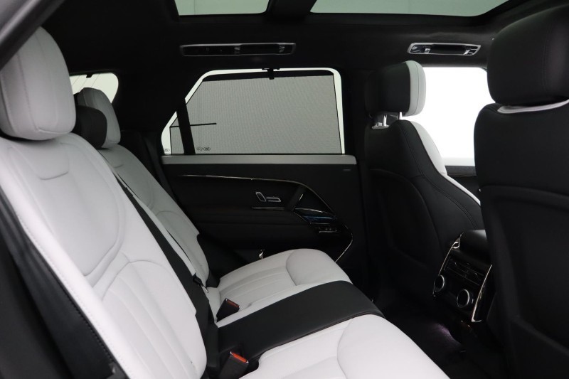 2025 (75) LAND ROVER RANGE ROVER SPORT 4.4 P530 V8 Autobiography 5dr Auto 4861336