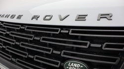 2024 (24) LAND ROVER RANGE ROVER VELAR 2.0 D200 MHEV Dynamic HSE 5dr Auto 4862281