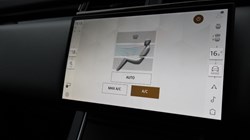 2024 (24) LAND ROVER RANGE ROVER VELAR 2.0 D200 MHEV Dynamic HSE 5dr Auto 4862321