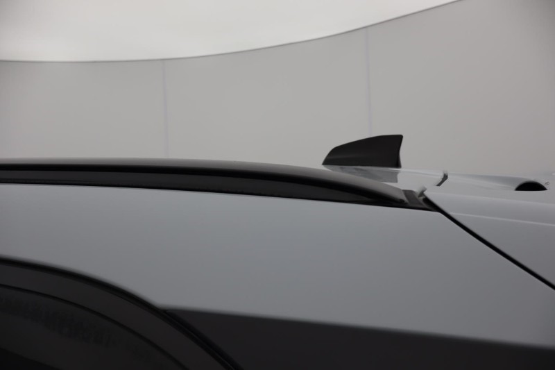 2024 (24) LAND ROVER RANGE ROVER VELAR 2.0 D200 MHEV Dynamic HSE 5dr Auto 4862285