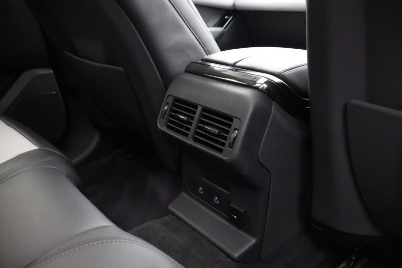 2024 (24) LAND ROVER RANGE ROVER VELAR 2.0 D200 MHEV Dynamic HSE 5dr Auto 4862295