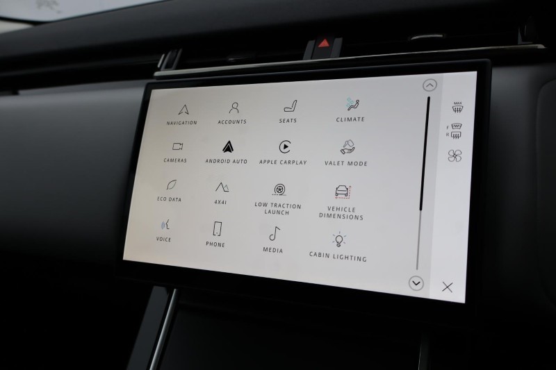 2024 (24) LAND ROVER RANGE ROVER VELAR 2.0 D200 MHEV Dynamic HSE 5dr Auto 4862320