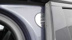 2025 (25) LAND ROVER RANGE ROVER VELAR 2.0 D200 MHEV Dynamic HSE 5dr Auto 4831943