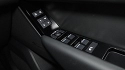 2025 (25) LAND ROVER RANGE ROVER VELAR 2.0 D200 MHEV Dynamic HSE 5dr Auto 4831936