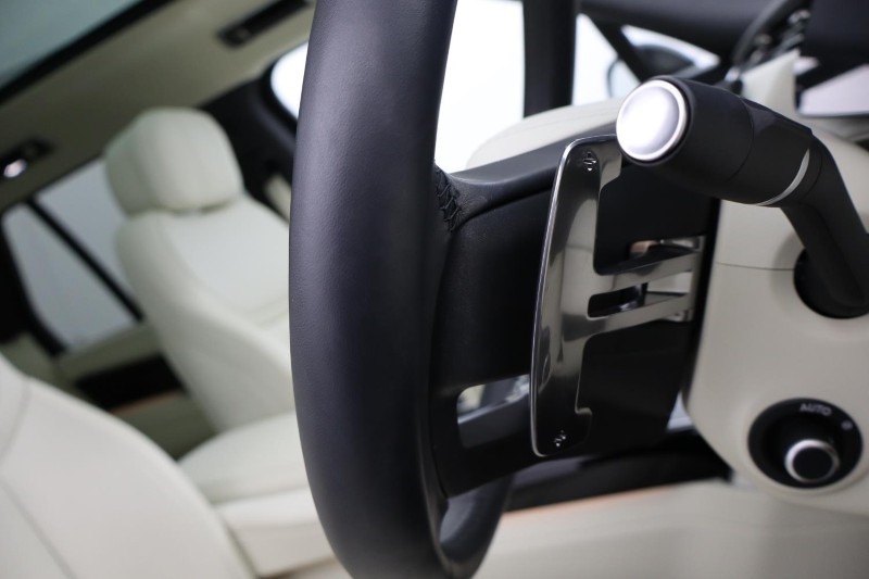 2024 (24) LAND ROVER RANGE ROVER 3.0 D300 SE 4dr Auto 4856070