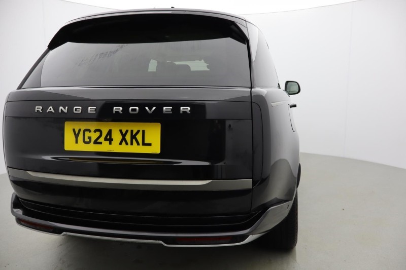 2024 (24) LAND ROVER RANGE ROVER 3.0 D300 SE 4dr Auto 4856029