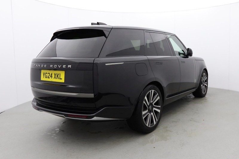 2024 (24) LAND ROVER RANGE ROVER 3.0 D300 SE 4dr Auto 4856021