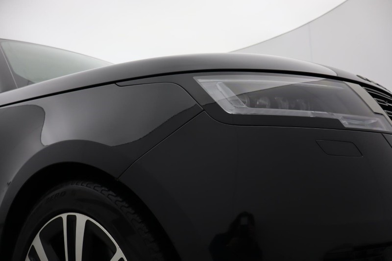 2024 (24) LAND ROVER RANGE ROVER 3.0 D300 SE 4dr Auto 4856039