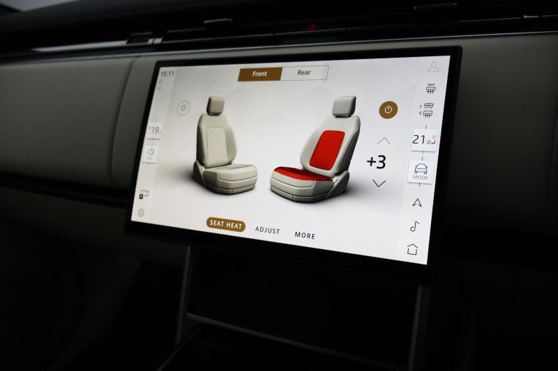 2024 (24) LAND ROVER RANGE ROVER 3.0 D300 SE 4dr Auto 4856082