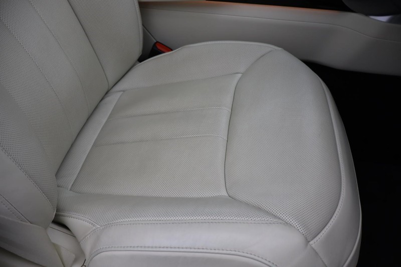 2024 (24) LAND ROVER RANGE ROVER 3.0 D300 SE 4dr Auto 4856068