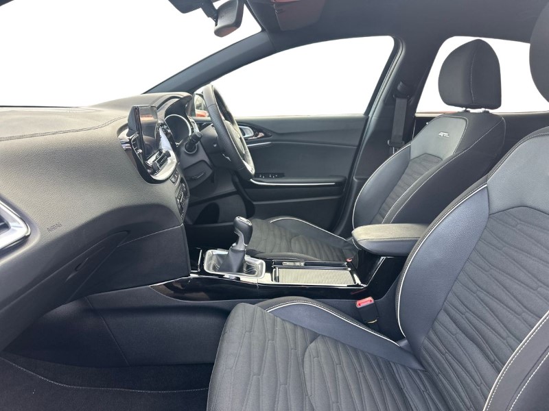 2024 (24) KIA XCEED 1.5T GDi ISG 138 GT-Line 5dr 3444041