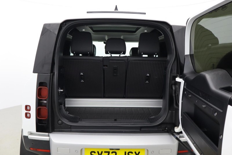 2022 (72) LAND ROVER DEFENDER 3.0 D250 HSE 90 3dr Auto 4891500