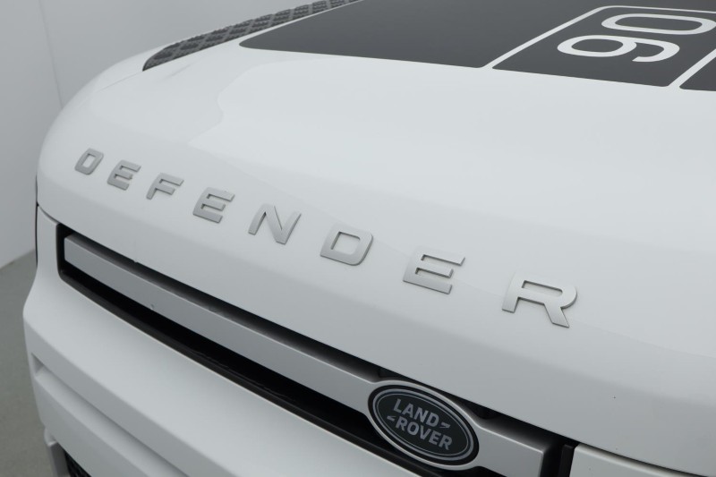 2022 (72) LAND ROVER DEFENDER 3.0 D250 HSE 90 3dr Auto 4891506
