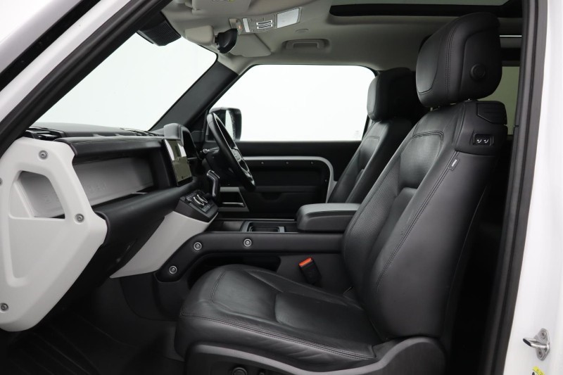 2022 (72) LAND ROVER DEFENDER 3.0 D250 HSE 90 3dr Auto 4891492