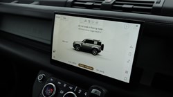 2022 (72) LAND ROVER DEFENDER 3.0 D250 HSE 90 3dr Auto 4891526