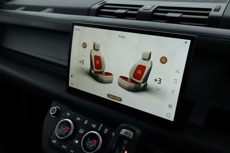 2022 (72) LAND ROVER DEFENDER 3.0 D250 HSE 90 3dr Auto 4891519