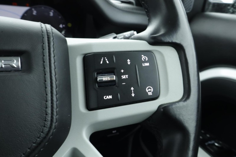 2022 (72) LAND ROVER DEFENDER 3.0 D250 HSE 90 3dr Auto 4891512