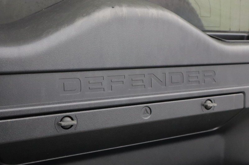 2022 (72) LAND ROVER DEFENDER 3.0 D250 HSE 90 3dr Auto 4891502