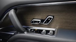 2025 (25) LAND ROVER RANGE ROVER 3.0 D350 HSE 4dr Auto 4877495