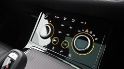 2022 (22) LAND ROVER RANGE ROVER EVOQUE 2.0 D200 Evoque Edition 5dr Auto 4898979