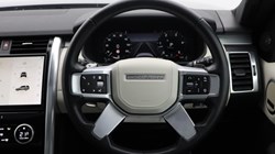 2023 (73) LAND ROVER DISCOVERY 3.0 D300 Dynamic HSE 5dr Auto 4898419