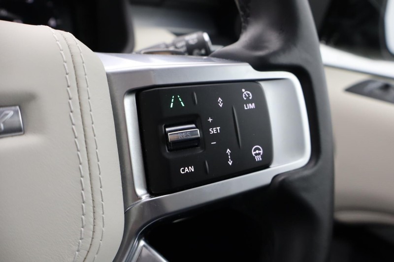 2023 (73) LAND ROVER DISCOVERY 3.0 D300 Dynamic HSE 5dr Auto 4898397