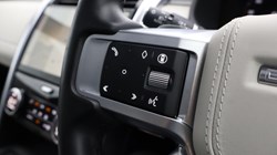 2023 (73) LAND ROVER DISCOVERY 3.0 D300 Dynamic HSE 5dr Auto 4898396