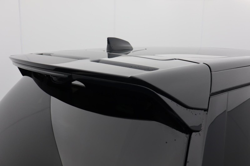 2023 (73) LAND ROVER DISCOVERY 3.0 D300 Dynamic HSE 5dr Auto 4898429