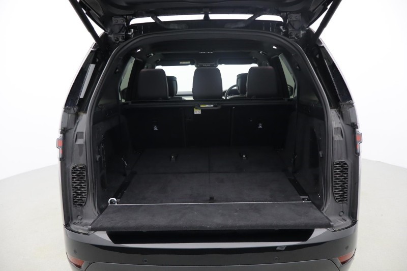 2023 (73) LAND ROVER DISCOVERY 3.0 D300 Dynamic HSE 5dr Auto 4898425