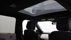 2023 (73) LAND ROVER DISCOVERY 3.0 D300 Dynamic HSE 5dr Auto 4898415